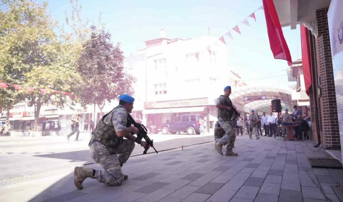 Yenişehir’in düşman işgalinden kurtuluşunun 104’üncü yıl dönümü, düzenlenen tören ve
