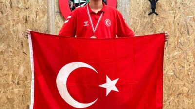Türkiye Dart Milli Takımı kadrosunda yer alan Yıldırım Belediyespor Kulübü’nün