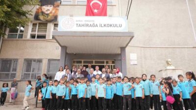 Yenişehir Belediye Başkanı Ercan Özel, yeni eğitim öğretim yılının başlamasıyla