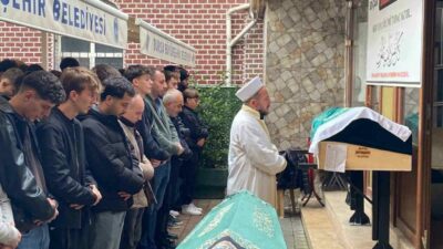 Bursa’nın İnegöl ilçesinde kız meselesi sebebiyle çıktığı öne sürülen bıçaklı