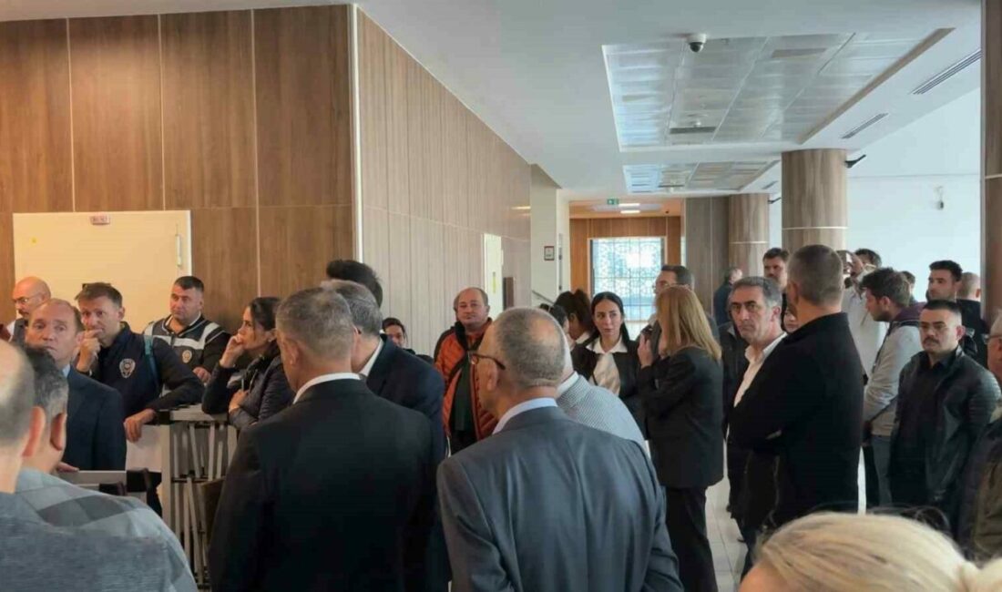 Bursa’da Mustafa Bozbey ve Turgay Erdem’in de aralarında bulunduğu 63
