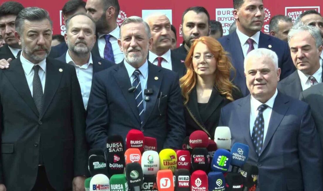 BTSO’da başkanlık seçimi sürüyor: Burkay, “Bugün tarihi bir günü yaşıyoruz” Bursa Ticaret ve Sanayi Odası’nda (BTSO) yeni dönemin yönetimini belirlemek