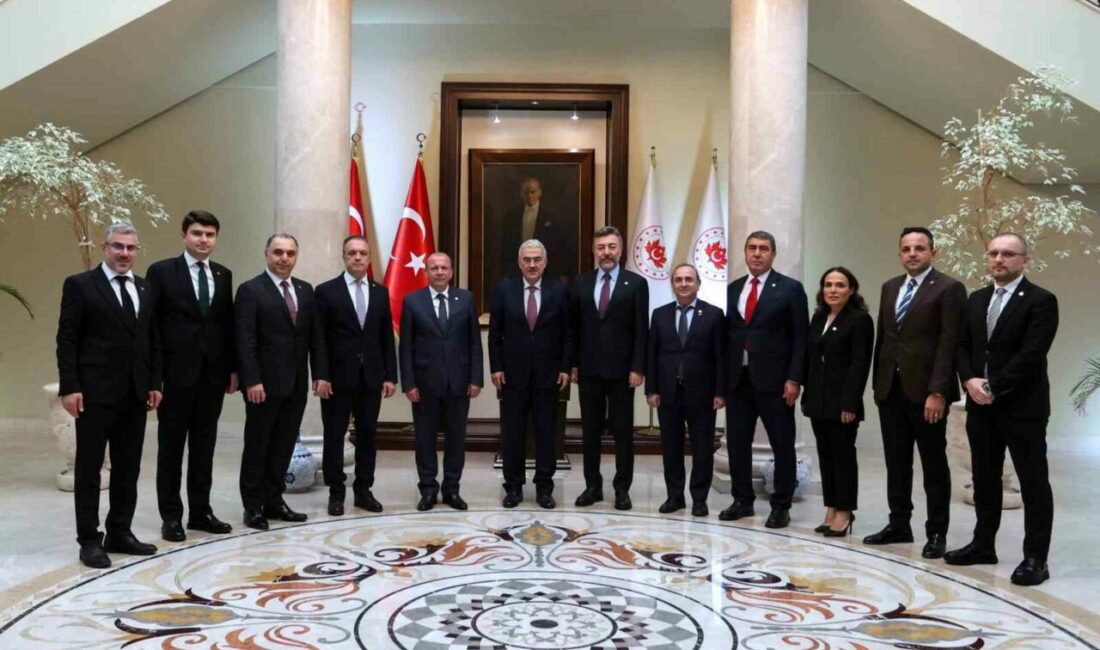 BTSO’da Özer Matlı dönemi resmen başladı Bursa Ticaret ve Sanayi Odası (BTSO) Yönetim Kurulu Başkanlığına seçilen