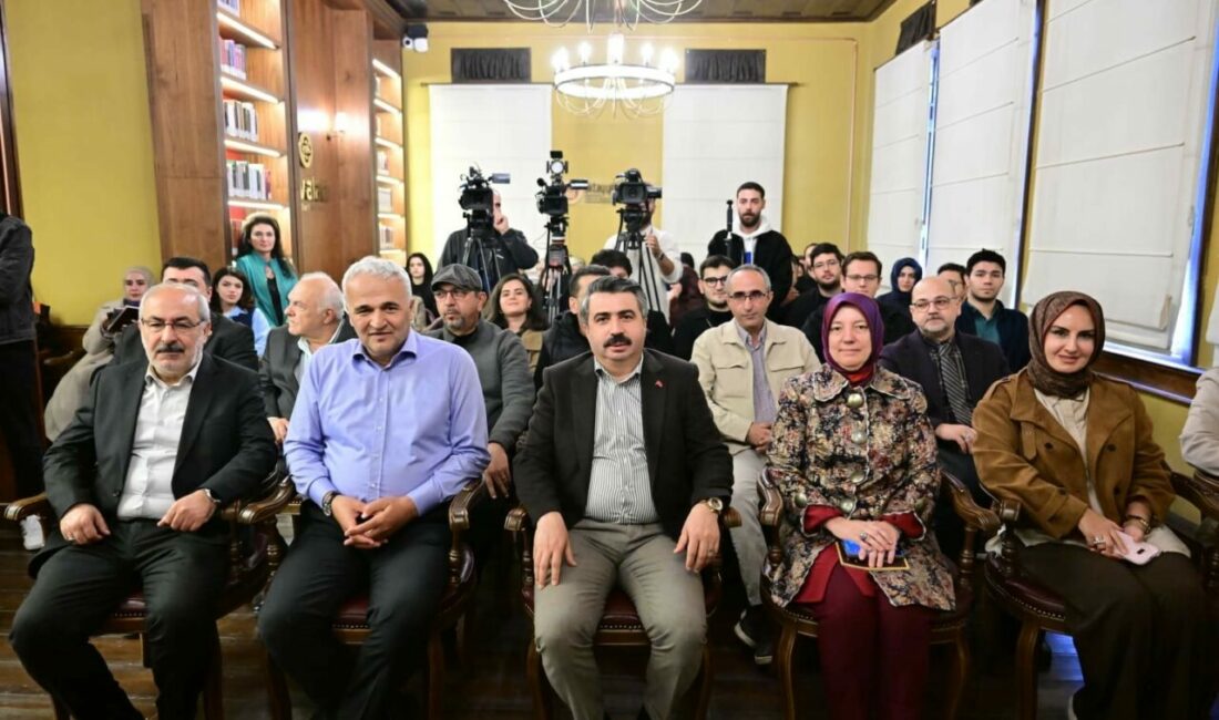 Bursa’da Yıldırım Belediyesi’nin gençlerin akademik, kültürel ve entelektüel gelişimine katkı