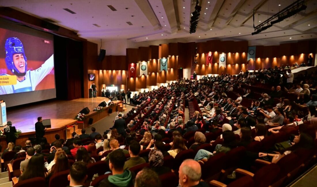 Bursa Uludağ Üniversitesi’nden ilk ders, ’Terörsüz Türkiye’ Bursa Uludağ Üniversitesi’nde 2026-2027 Akademik Yılı, AK Parti Genel Başkan