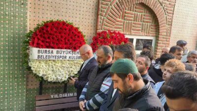 Bursa’da Yıldırım Belediyespor’un çocuk güreşçisi Yusuf Taha Turp, İstanbul’da geçirdiği