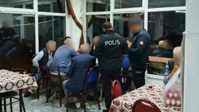 Bursa’nın Yıldırım ilçesinde polis ekiplerince 300 personelin katılımıyla sabit ve