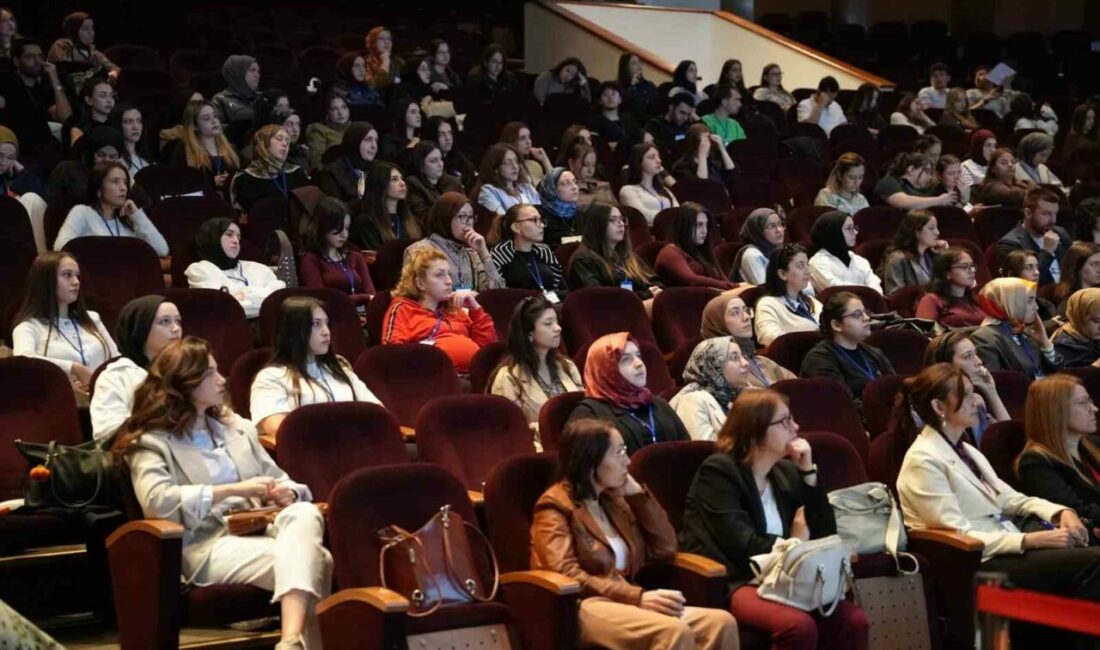 Bursa’da anne sütü sempozyumuna yoğun ilgi Bursa Uludağ Üniversitesi Sağlık Bilimleri Fakültesi tarafından düzenlenen sempozyum yoğun