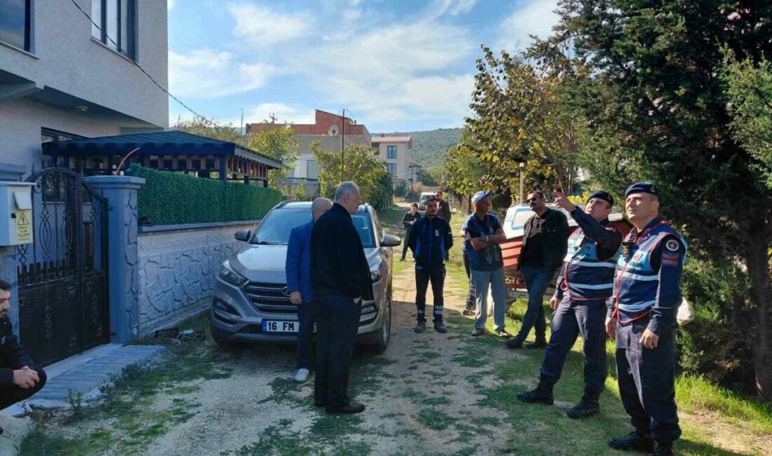 Bursa’da çatıya çıkıp yıkıma direndi…Mudanya’da gergin bekleyiş Bursa’nın Mudanya ilçesinde imar barışına başvuran ancak çeşitli sebeplerle red