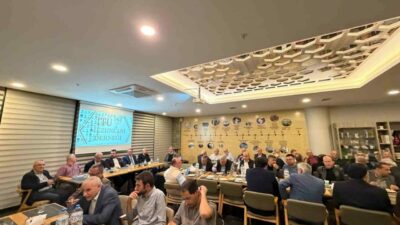 Bursa İhtisas Stratejik Araştırmalar Grubu’nun (BİSAG) 298. Aylık Toplantısı’nda dünya