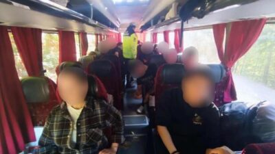 Bursa’nın Mustafakemalpaşa ilçesinde İl Jandarma Komutanlığı Trafik Jandarması ekipleri, okul