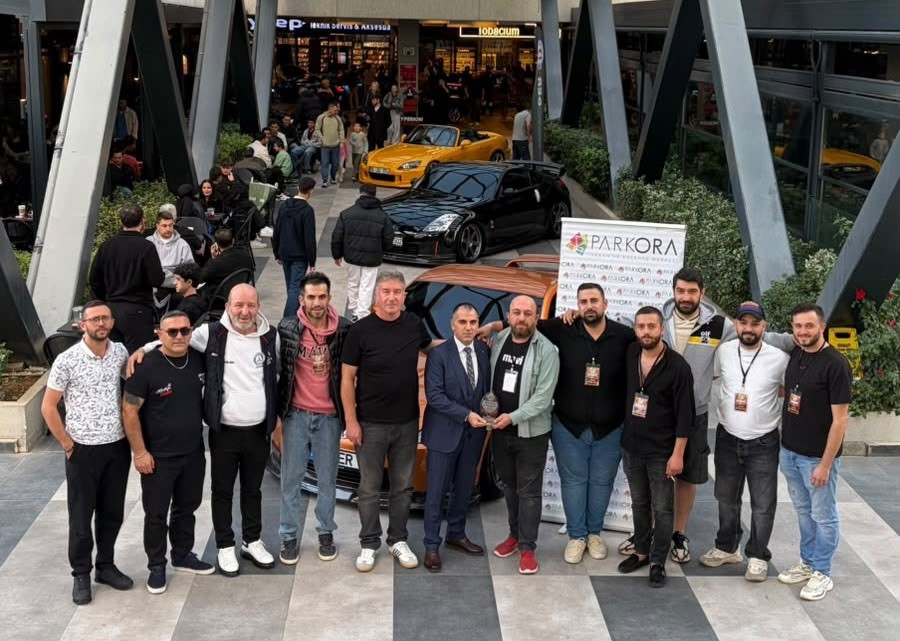 Bursa’da modifiye araçlar görücüye çıktı: “Modifiye suç değil, yaşam tarzımızdır” Bursa Motor Sporları Yardımlaşma Derneği (BURMOS DER), 24 Ekim 2026