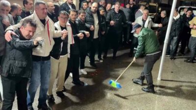 Bursa’da fırtına ve şiddetli yağmur uyarılarına rağmen düzenlenen düğün öncesi