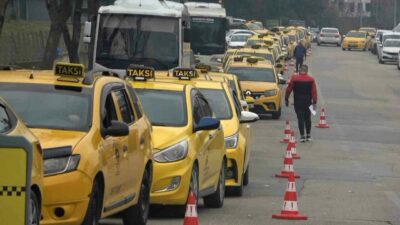 Bursa’da taksi ücretlerine yapılan zam uygulanmaya başlıyor. Yeni ücret tarifesine