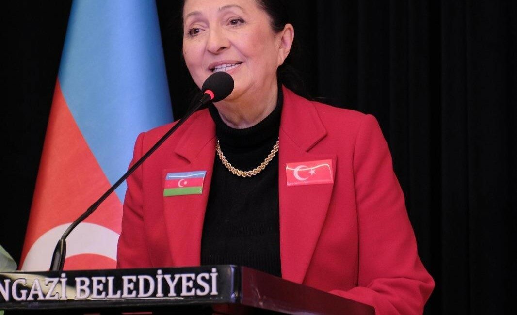 Bursa’dan Azerbaycan’ın bağımsızlık mücadelesine vefa mesajı Azerbaycan’ın bağımsızlığını yeniden kazandığı 18 Ekim 1991 tarihinin yıl dönümünde
