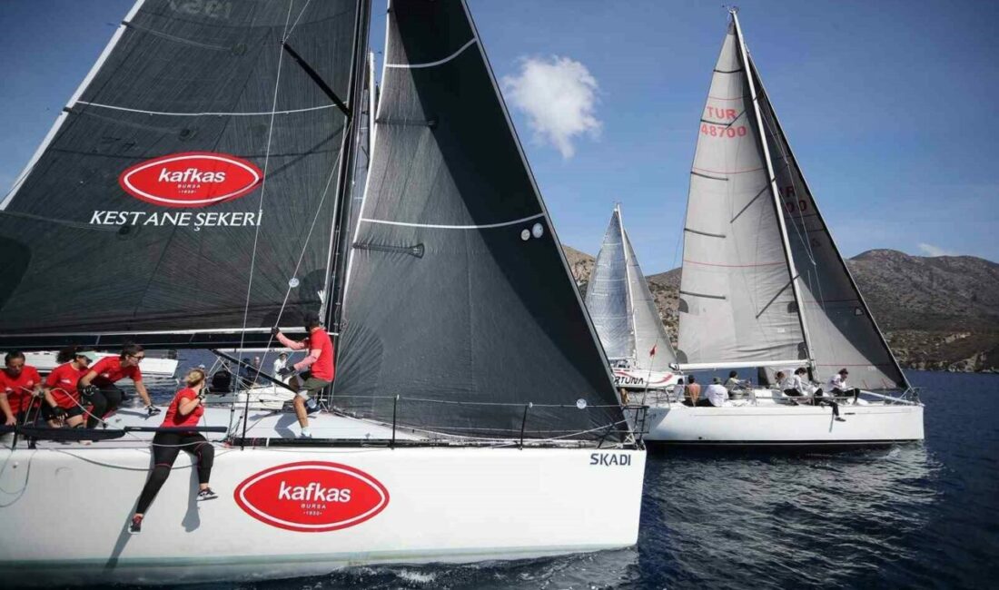 Bursalı yelkenciler Knidos Cup’ta kürsüye çıktı Bursalı yelken takımı mücadele ettiği Datça’daki Knidos Cup Yelken Yarışları’nda