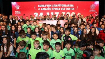 Bursa Büyükşehir Belediyesi tarafından düzenlenen ‘Amatör Spor Kulüplerine Destek ve