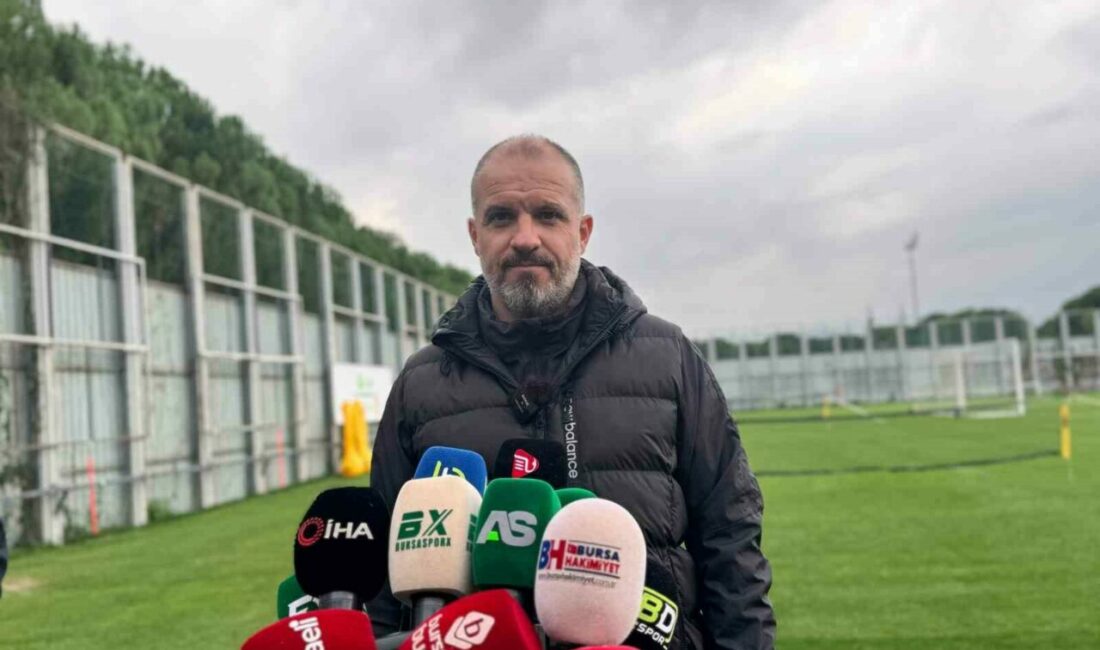 Bursaspor Teknik Direktörü Mustafa Er: “Her anlamda hazırız” Bursaspor Teknik Direktörü Mustafa Er, Bandırmaspor maçı öncesi yaptığı açıklamada,