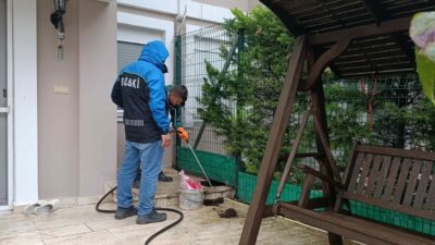 Bursa Büyükşehir Belediyesi, şehir genelinde etkili olan kuvvetli yağışın olumsuz