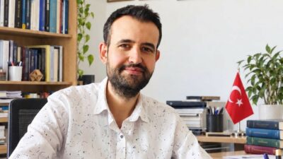 Dr. Öğretim Üyesi Bahadır Kopçasız, ABD’deki Stanford Üniversitesi araştırmacılarının öncülüğünde