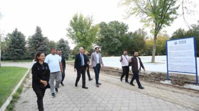 Bursa’nın İnegöl ilçesindeki Hikmet Şahin Kültür Parkı’nda yeni bir kaykay