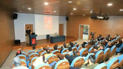 İnegöl Belediyesinde personelinin dijital yetkinliklerini geliştirmek ve yapay zeka teknolojilerinin