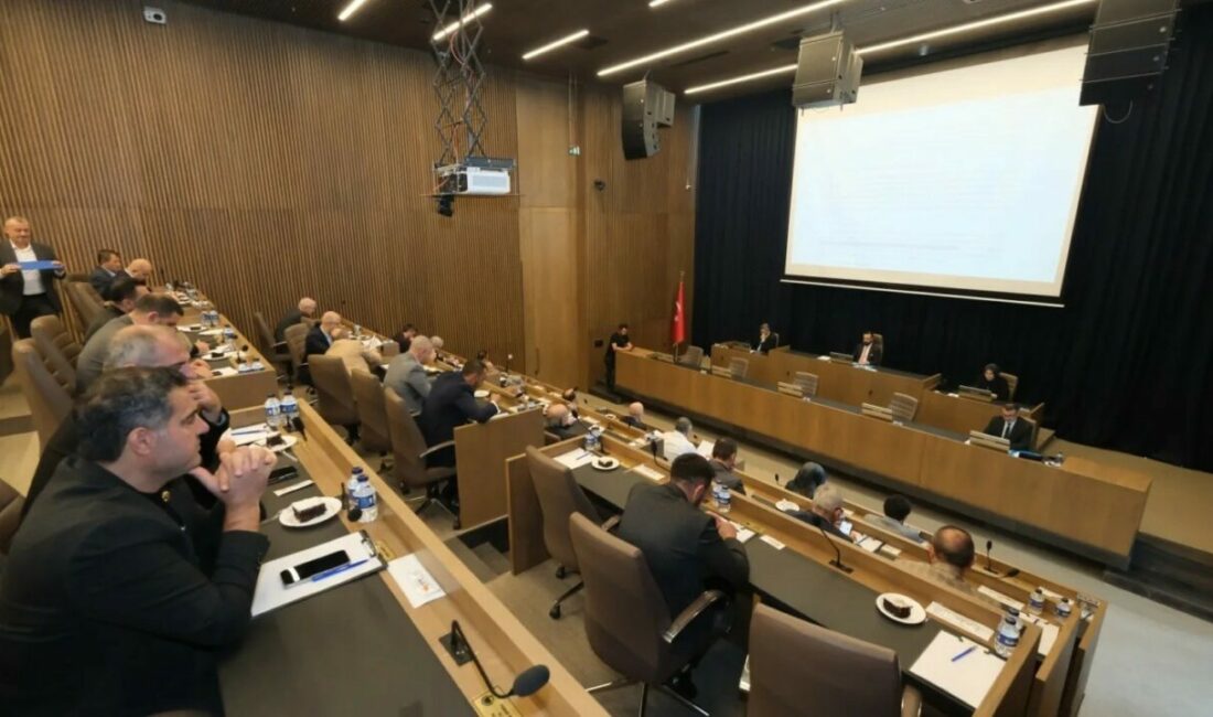 İnegöl Belediyesi’ne Sayıştay’dan olumlu denetim görüşü İnegöl Belediyesi’nin 2025 Yılı Sayıştay Denetim Raporunun sonucu açıklandı. Meclis
