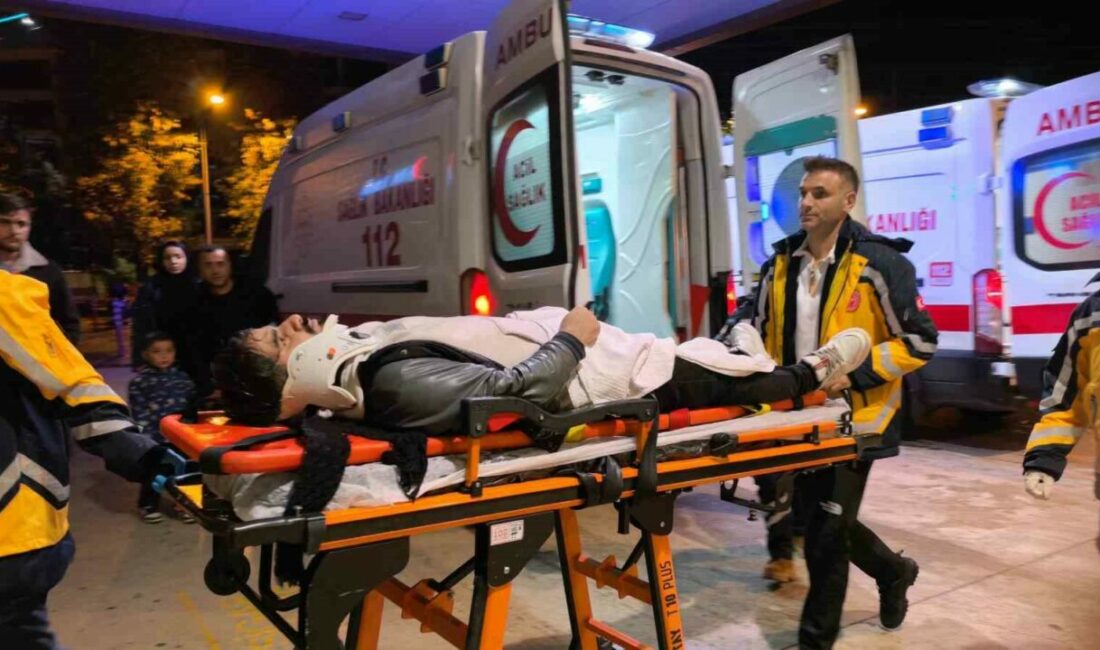İnegöl’de otomobille motosiklet çarpıştı: 2 kardeş yaralandı Bursa’nın İnegöl ilçesinde otomobil ile motosikletin çarpışması sonucu meydana gelen