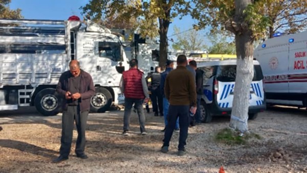 Kamyonun içinde ölü bulundu Bursa Yenişehir Biber halinde 41 yaşındaki kamyon sürücüsü aracının içinde