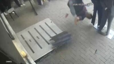 Bursa’nın Osmangazi ilçesinde eğitim kursunda çalışan kişi, korkuluk demirinin kopması