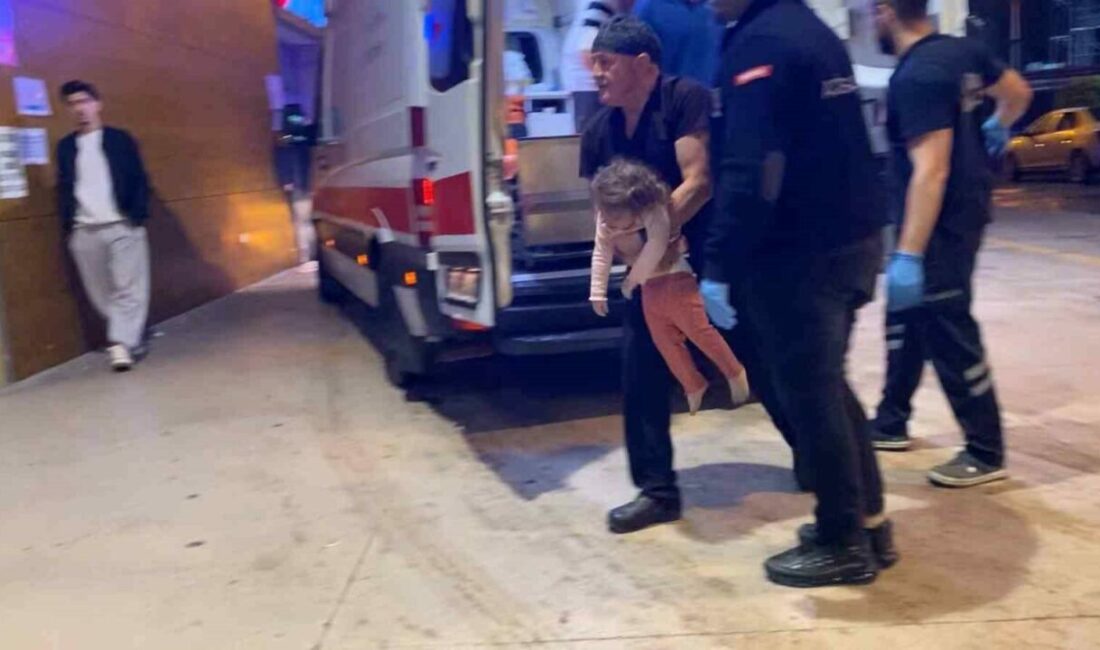 Bursa’nın İnegöl ilçesinde evde oyun oynarken nefes borusuna misket kaçan