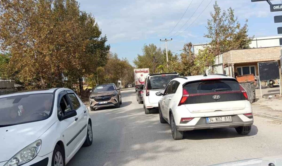 Nilüfer’de trafik çilesi Bursa’nın merkez Nilüfer ilçesine bağlı Alaaddinbey Mahallesi hafif ve ağır