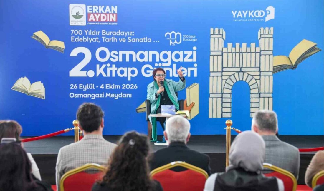 Osmangazi’de Okurlar Yazarlarla buluşmaya devam ediyor Osmangazi Belediyesi’nin kitapseverleri birbirinden değerli kitap ve yazarlarla buluşturduğu 2.