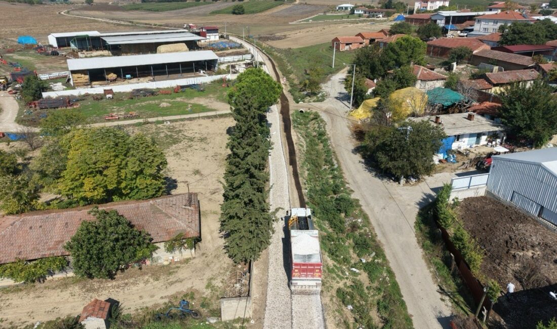 Bursa Büyükşehir Belediyesi, ulaşım ağını güçlendirme çalışmaları kapsamında Yenişehir ilçesinde
