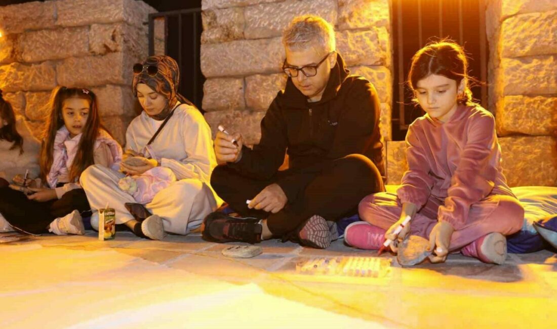Zindankapı’da çocuklar sanat ve tarihle buluştu Bursa Büyükşehir Belediyesi, ‘11 Ekim Dünya Kız Çocukları Günü’ kapsamında
